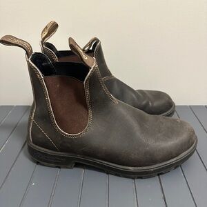 Brown Blundstone 550 Boots — EUC
